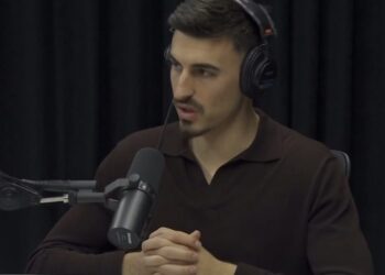 “Podcasti” i Ramës / Futbollisti nga Petrela, ambasador i turizmit shqiptar në Poloni