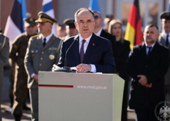 Betimi i ushtarakëve të rinj, Begaj: Uniforma juaj qëndron përkrah atyre të vendeve aleate në NATO