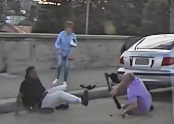 Heroizëm deri në fund të jetës, dalin pamjet e çiftit në Australi që u përpoq të ndalonte njërin prej sulmuesve