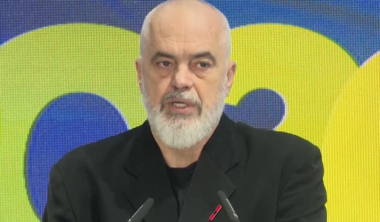  Me fermerët në Shqipërinë 2030   Rama  Kontrata me BE kërkon cilësi dhe standarde në bujqësi