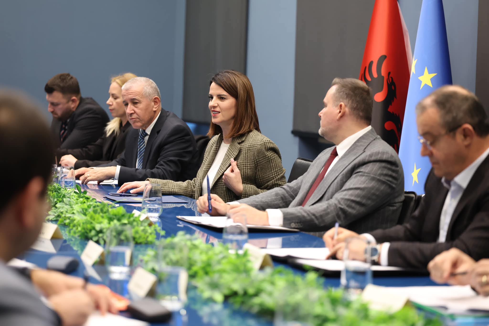 Prefekti bëhet  gardian  i territorit  krijohet për herë të parë  Prefekti Detar 