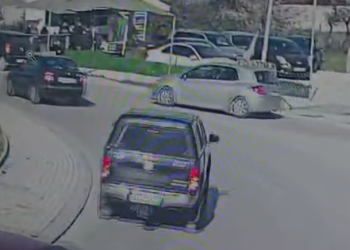 VIDEO / Dalin pamjet e sherrit në Vlorë, një prej autorëve polic bashkiak