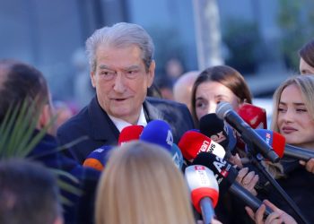 Braho në krye të SPAK, por Berisha vijon me Dumanin: Altin Troplini po u lexonte agjentëve të BKH urdhrin e Ramës