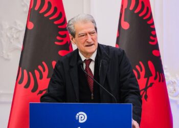 Berisha zbulon skenarët e opozitës në 2026: Në Janar do bllokojmë sheshin deri në ikjen e Ramës