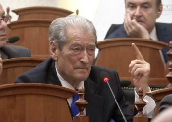 Berisha replikon me Ballën: Je krimineli më i madh elektoral! Ju garantoj se “Never more”…