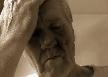 32 gjenet kyçe që mund të shkaktojnë COVID-in e gjatë