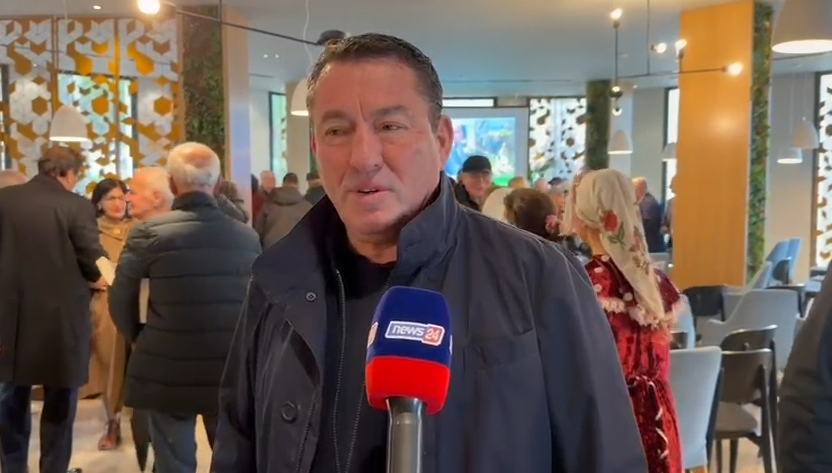  PDIU është shkatërruar    Dashamir Tahiri  Shpëtim Idrizin çamët e kanë shkarkuar nga puna