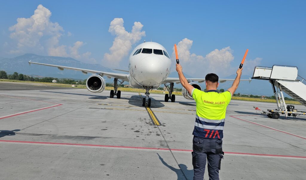 I kërkuar për tentativë vrasjeje  46 vjeçari ekstradohet nga Spanja