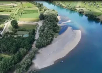 Erozioni rrezikon bregdetin verior, delta e Bunës po ndryshon konfigurimin për shkak të gërryerjes