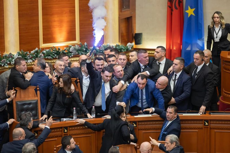 Kalorësit e apokalipsit të gjelit të detit 