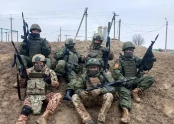 “Përgatiten për një luftë”/ “The Telegraph”: Militantët serbë po luftojnë për Putinin