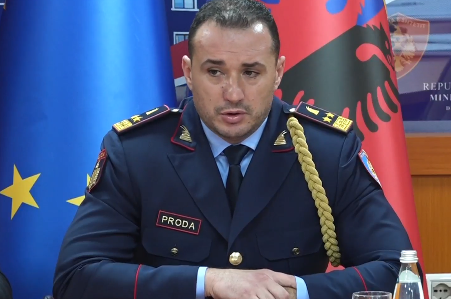 Ndërrimi i viteve  Ilir Proda  Jemi në gatishmëri për përmbushjen e detyrave  në çdo cep të vendit 