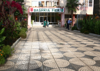 Prokuroria e Fierit mbyll hetimet dhe çon në gjyq tre drejtorët e bashkisë