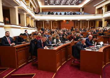 Nga raportimi i KQZ e deri tek emërimet në institucione, çfarë pritet sot në Kuvend