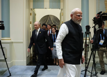 Thikë me dy presa! India mes SHBA-vë dhe Rusisë, çfarë do të sjellë takimi Putin-Modi