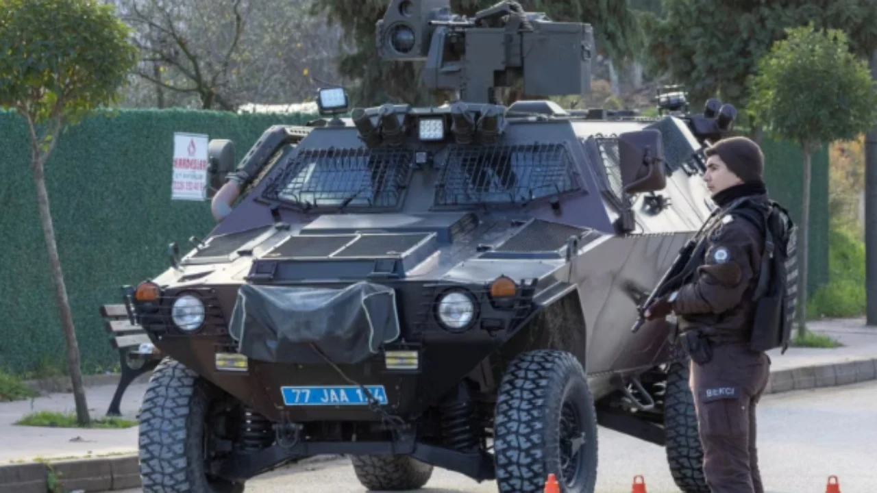  Nuk ju dhamë mundësinë të gjunjëzojnë shtetin   Pjesë e grupit ekstremist të ISIS  Turqia arreston 357 persona