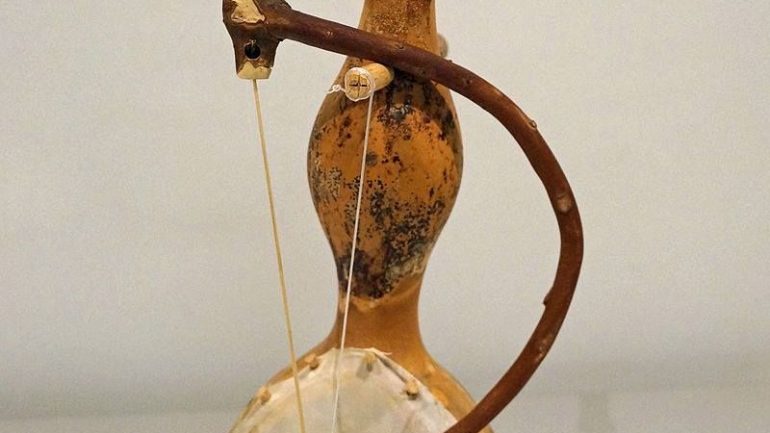 Thesari i çmuar kulturor  lahuta shqiptare zyrtarisht pjesë e UNESCO s 