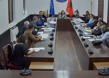 Shpifja dhe fyerja nuk do të dënohen më me burg, ligji i ri në janar