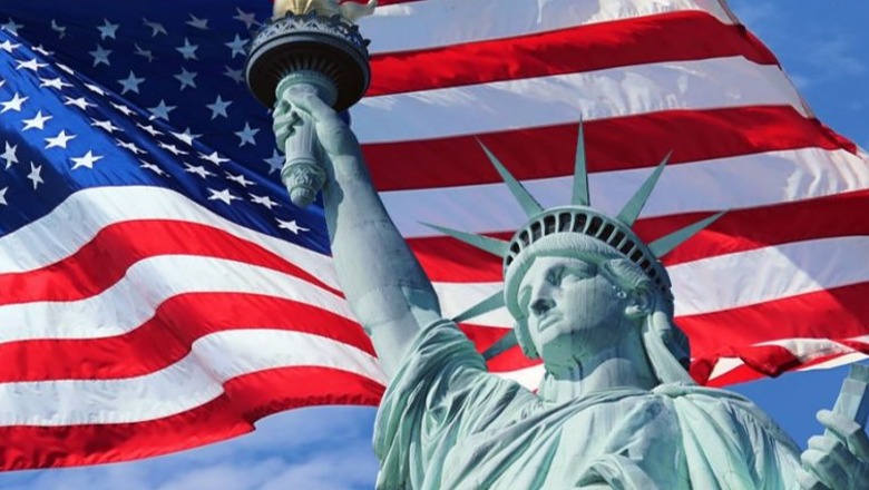 Trump pezullon skemën e lotarisë amerikane pas sulmit me armë në Universitetin Brown