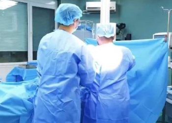 Kryhet me sukses nga mjekët e Spitalit të Traumës ndërhyrja e vështirë kirurgjikale te pacienti 23-vjeçar!