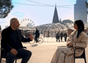 Eksperti bën përllogaritjet: Ja sa para i duhen një familje për të kaluar natën e ndërrimit të viteve