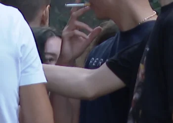 Publikohen të dhënat/ Raportohet numri i nxënësve të kapur me armë, sa u konfliktuan. Nën presion oficerët e sigurisë