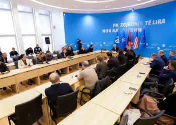 Nga greva e urisë në Parlament deri te padia në GJK kundër Shabanit/ Ja çfarë u diskutua në mbledhjen e PD me dyer të mbyllura