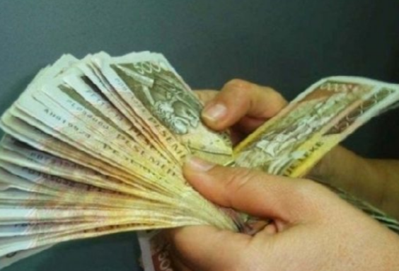 Lista e përfituesve  Mbi 13 mijë familje pronarësh do të marrin kompensimin e pritur  paratë kalojnë në llogari bankare