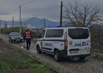 Shkodër/ Të shtëna me armë zjarri pranë “Stacionit të Trenit”, arrestohet autori