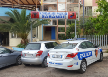 Nuk ndalen sherret me thika pranë shkollave – 13 vjeçari godet me mjet prerës të miturin në Sarandë