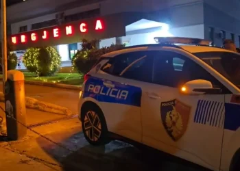 Plagosja me thikë në Durrës, reagon policia: 45-vjeçari u godit gjatë një konflikti