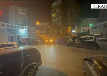 Publikohen përgjimet e grupit që shiste kokainë në Tiranë, ja si e ‘reklamonin mallin’: E pi dhe vetë për qejf! Po ai të bllokon hundën, kjo është më e hajrit