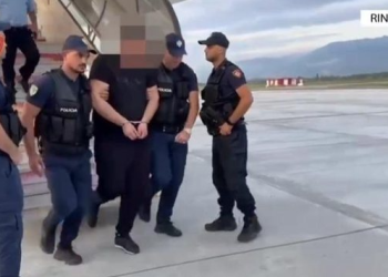 Akuzohet për vjedhje me dhunë në Zvicër, arrestohet në Rinas 42-vjeçari nga Italia