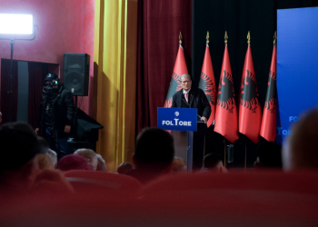 Rikthimi në detyrë i Ballukut, Berisha: E pritshme, Rama diktoi Gjykatën Kushtetuese