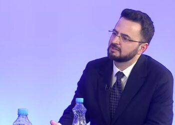 “Mendoni se 35 deputetë s’e panë emrin tim?!”/ Endrit Shabani: S’e trazova unë politikën, mora firmat e PD e votat e PS!