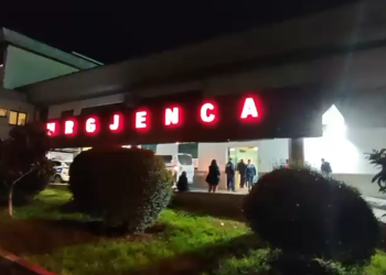 Plagoset me thikë i riu në Qerret/ Dërgohet me urgjencë në spitalin e Durrësit. Në kërkim autori (EMRAT)