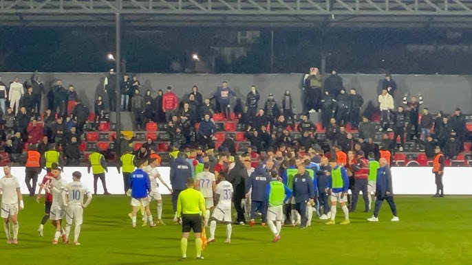 VIDEO  Dhuna dje në Vlorë  Teuta publikon pamjet e rënda  Ekipi në gjendje të rënduar  Të merren masa