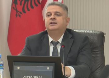 Xholi rrëfen në KLP çështjet e bujshme që ka hetuar: Nga vrasja e 6 policëve tek rrëmbimi i biznesmenëve