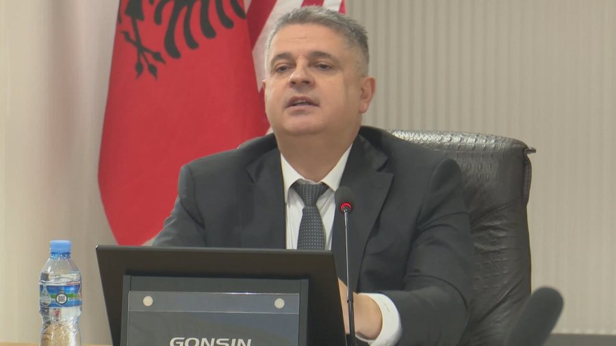 Xholi rrëfen në KLP çështjet e bujshme që ka hetuar  Nga vrasja e 6 policëve tek rrëmbimi i biznesmenëve