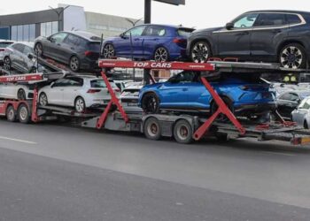 Në 2025-n në Shqipëri u importuan afro 100 mijë makina, mbi 55% e tyre prodhim i 8-15 vite më parë