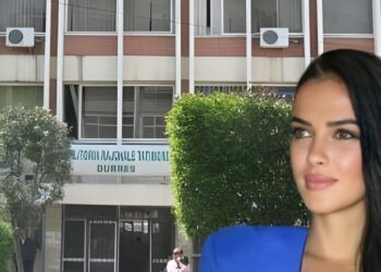 Drejtoresha e Tatimeve në Durrës largohet nga detyra për performancë të dobët