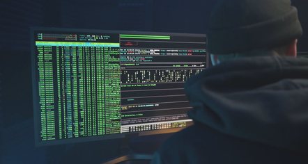 Rikthehen  skemat piramidale  on line  platforma  Ivuu   me qindra qytetarë po bien pre e mashtrimit