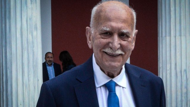 Jorgos Papadhakis   zëri grek që nuk heshti për emigrantët shqiptarë