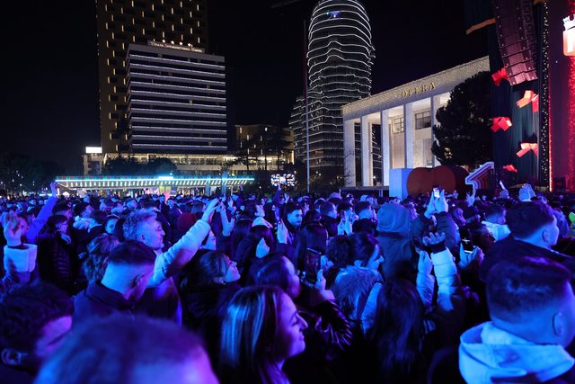 Shqipëria  në sytë dhe mendjen e një  amerikani kuqezi 