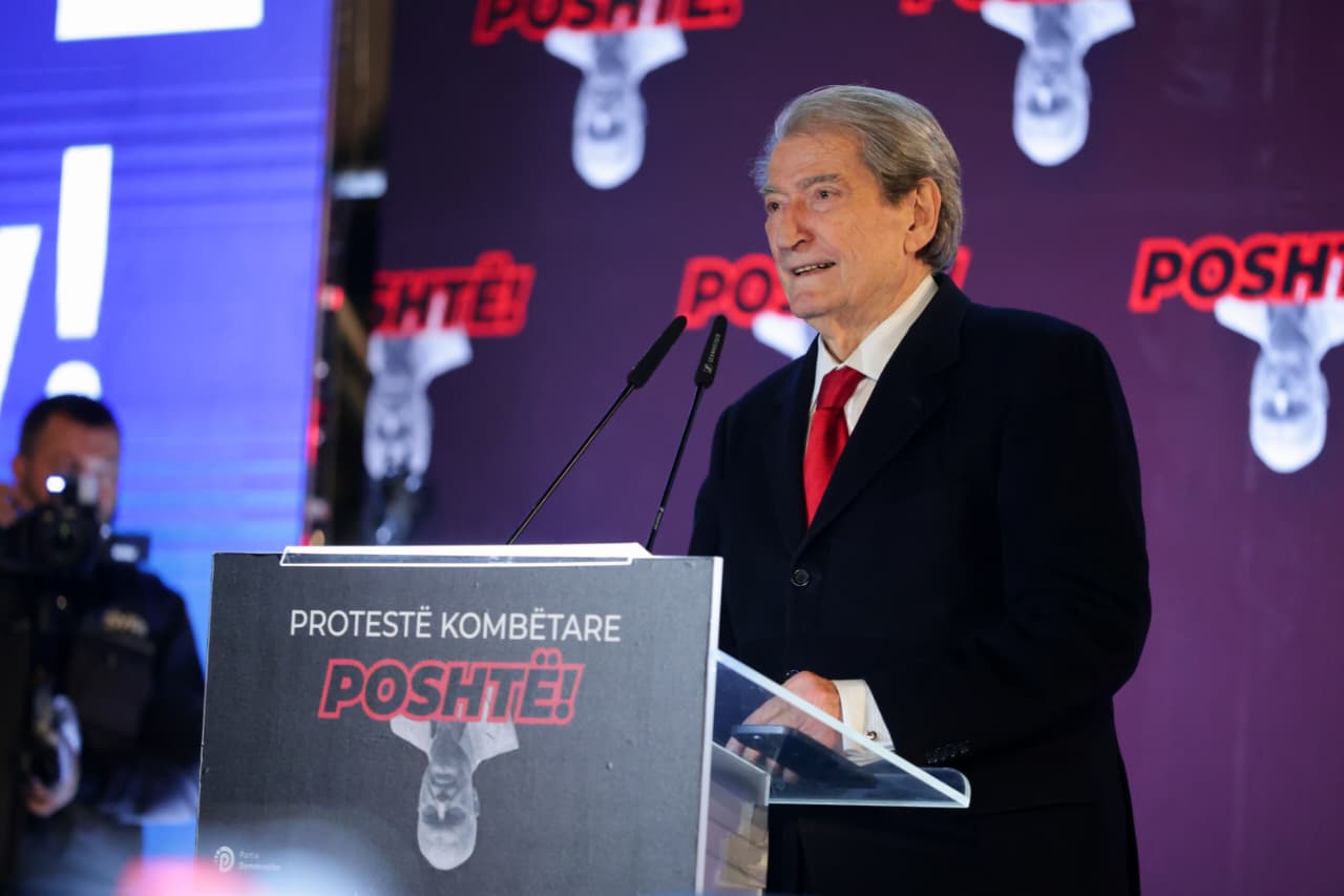  Nuk e pranuan në firmosjen e Bordit të Paqes   Berisha shtrembëron mungesën e Ramës në ceremoni