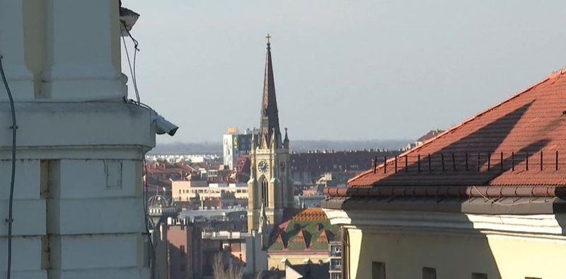 Vuçiç dhe Daçiç kënduan këngë çetnike  reagon ashpër raportuesi për Serbinë në PE  Me këta njerëz nuk shkoni në BE