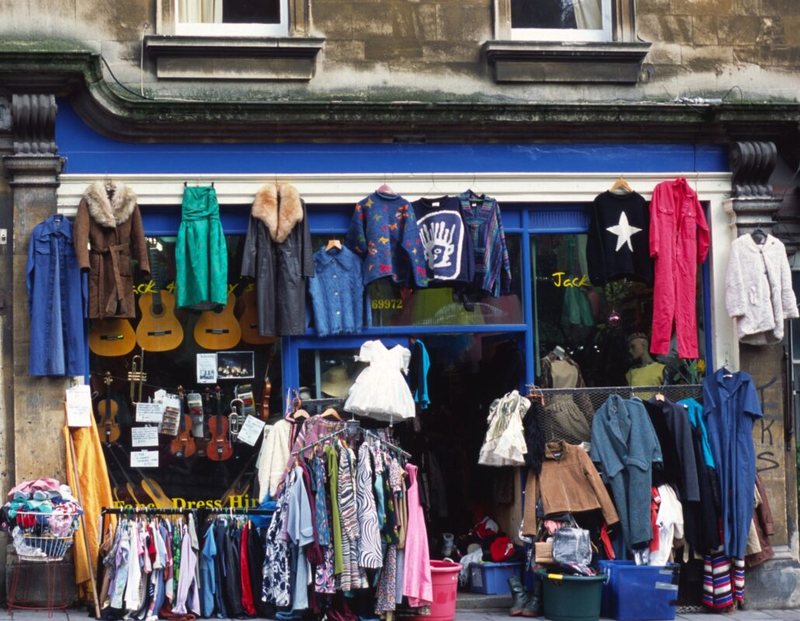 Dyqane më shumë  importe më pak  paradoksi i tregut të  Gabit  në vend 