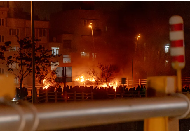Paralajmërimi i fortë i Iranit  Nëse sulmohemi  do godasim bazat amerikane dhe izraelite