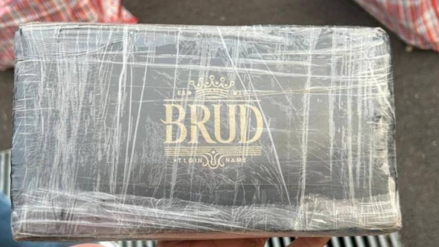 Kapen 160 kg kokainë  firmato  në Bergamo  dy shqiptarë të arrestuar