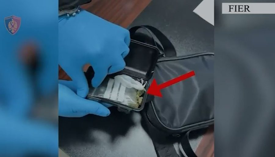 Gjashtë muaj hetime  policia e Fierit arreston 31 vjeçarin për shpërndarje droge